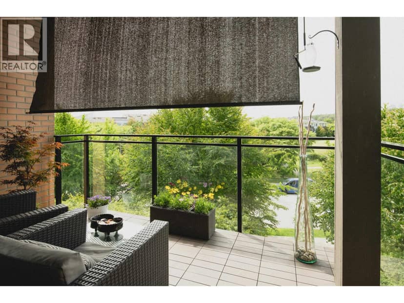 303 220 SALTER STREET, New Westminster, photo 5