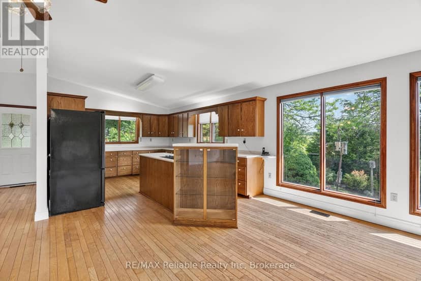 3396 Perth Road 130 — photo 14 of 40