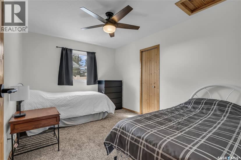 108 Iroquois DRIVE — photo 32 of 40