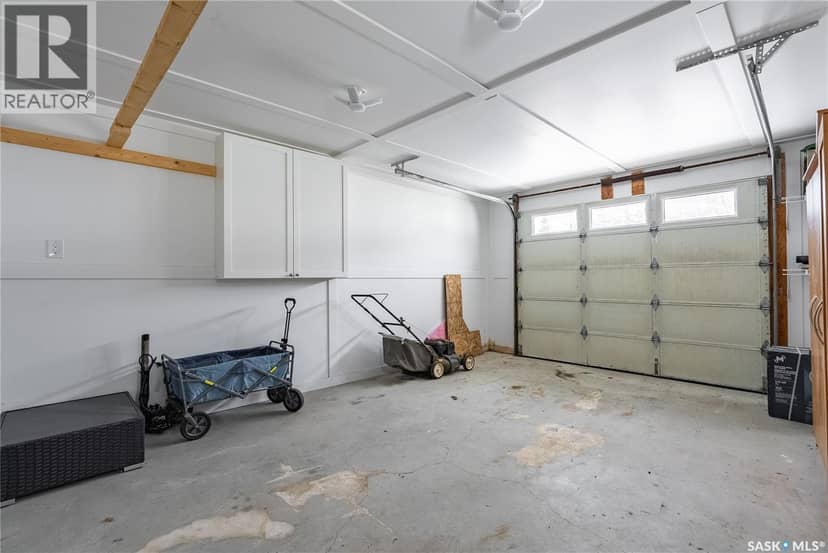 108 Iroquois DRIVE — photo 36 of 40