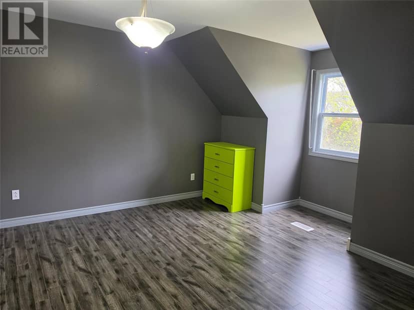 325 Main Street — photo 24 of 32