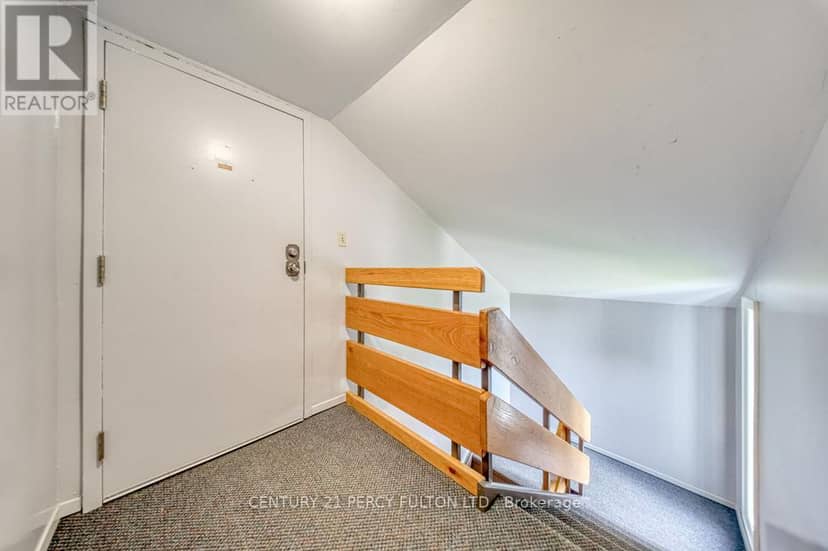 309 - 1102 Horseshoe Valley Road W — photo 6 of 40