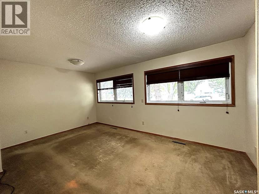 901 Shannon ROAD — photo 17 of 24