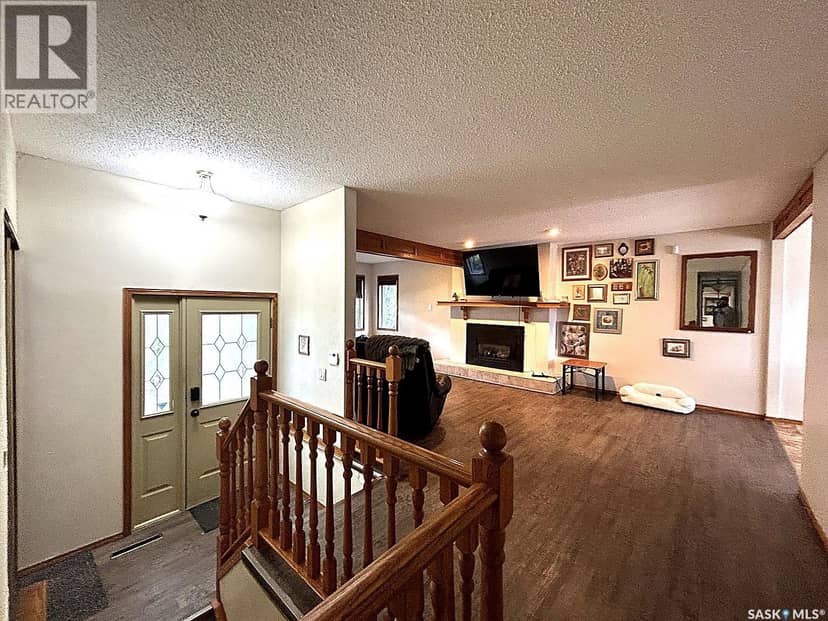 901 Shannon ROAD — photo 8 of 24