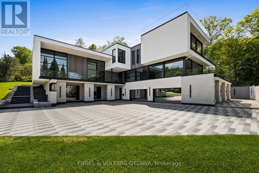 1 Delong Drive, Ottawa, photo 2