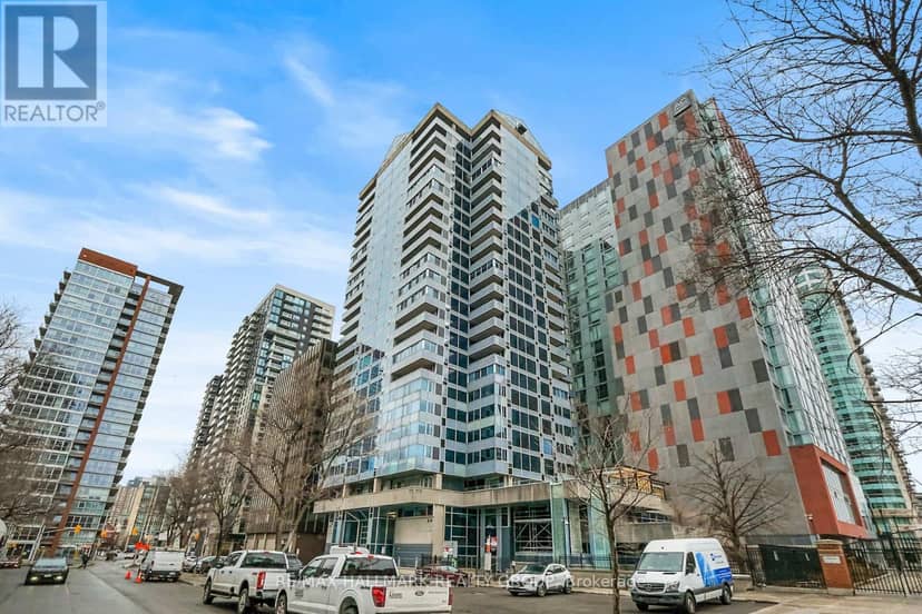1404 - 160 George Street — photo 2 of 40
