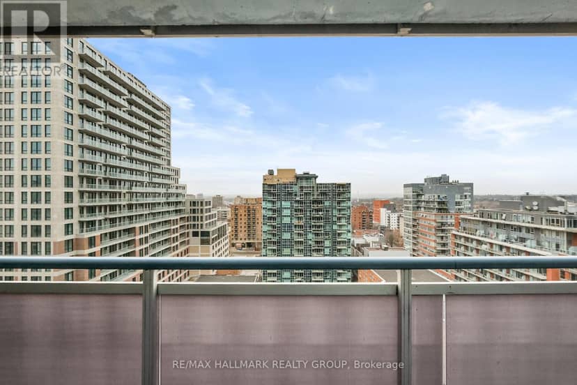 1404 - 160 George Street — photo 28 of 40