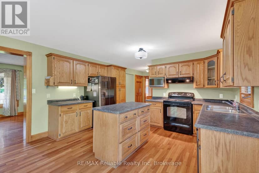 76 William Street — photo 13 of 40