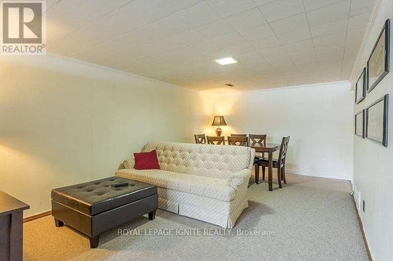 947 Southlawn Drive — photo 11 of 23