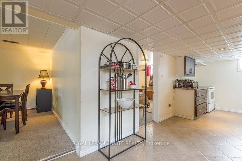 947 Southlawn Drive — photo 19 of 23