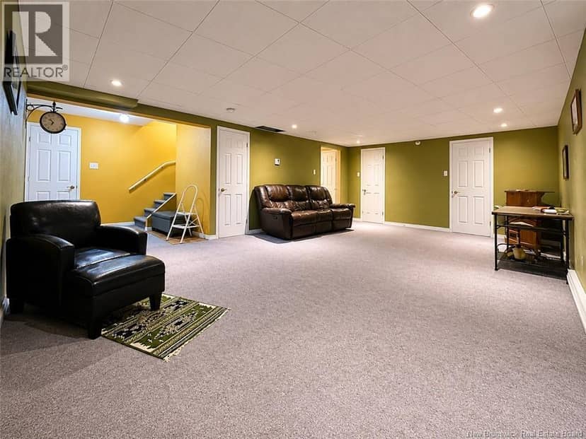 12 Brook Terrace — photo 17 of 36