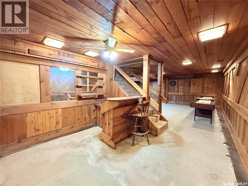 8241 Range ROAD — photo 32 of 40