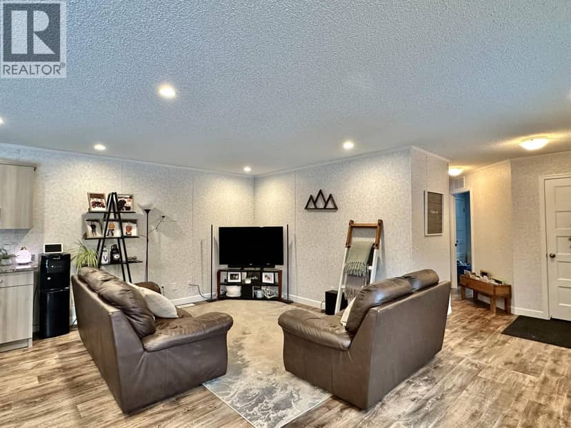 4995 PITNEY ROAD, Valemount, photo 6