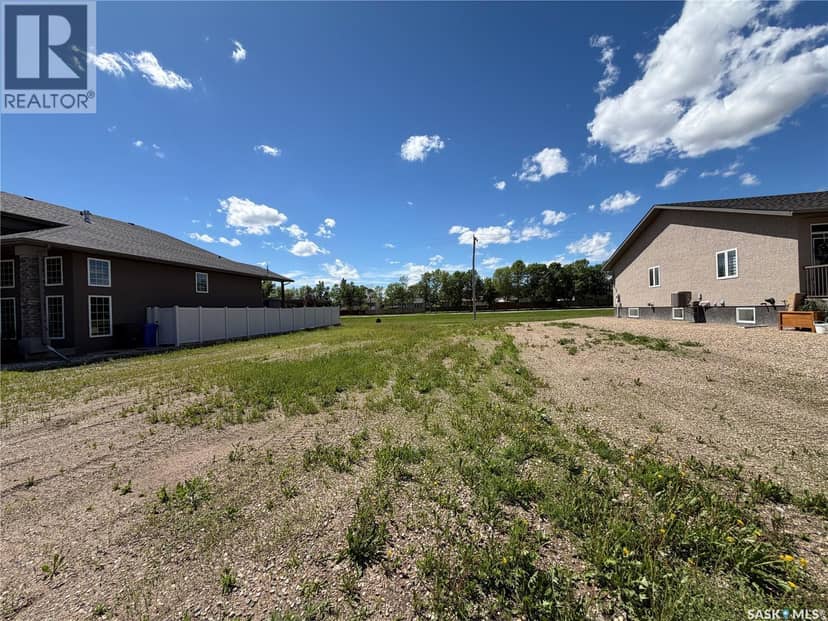 77 Good Spirit CRESCENT, Yorkton, photo 3