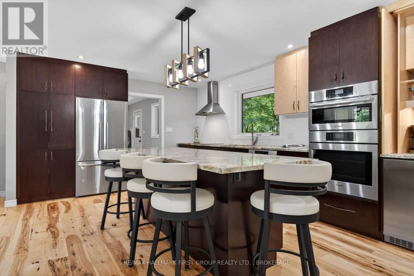 6 Wilmot Street — photo 16 of 40