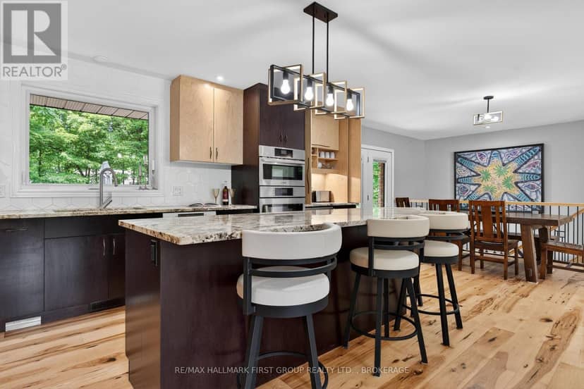 6 Wilmot Street — photo 17 of 40