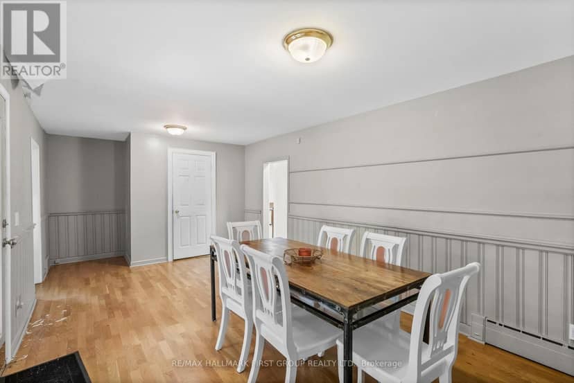 177 Niagara Boulevard — photo 7 of 19