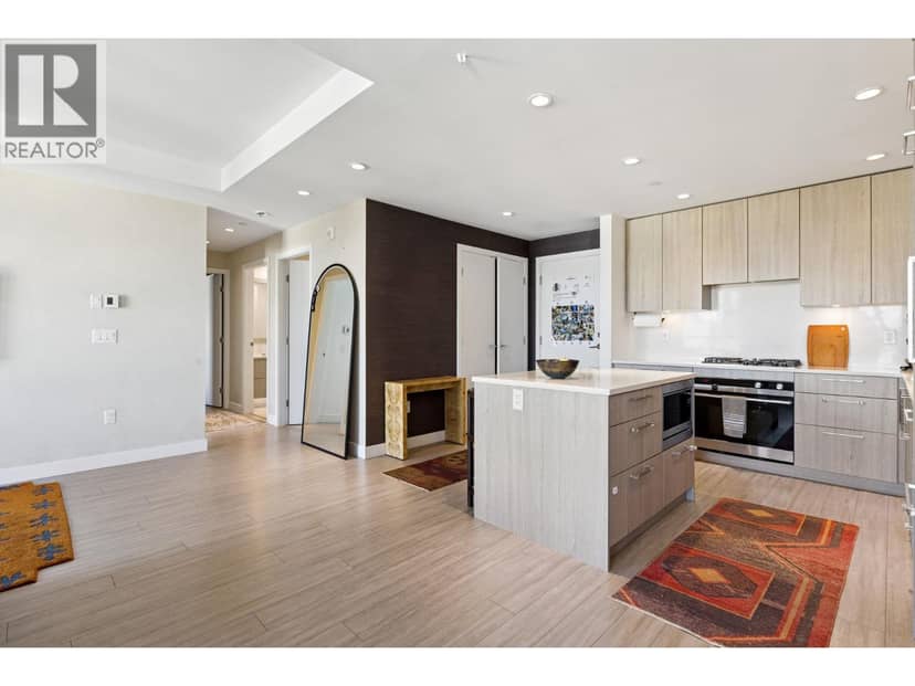 303 707 E 3RD STREET, North Vancouver, photo 7