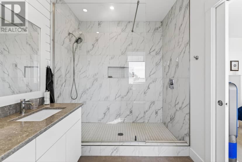 154 Tracey Avenue — photo 36 of 40