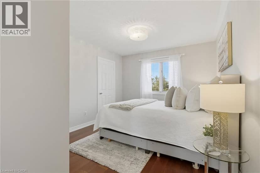2205 SHAFTESBURY Court — photo 33 of 40