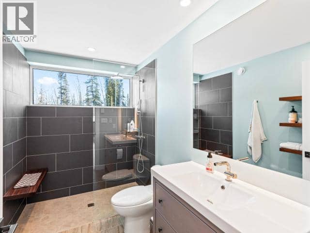 84 Orion Crescent — photo 40 of 40