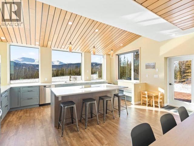 84 Orion Crescent, Whitehorse North, photo 5