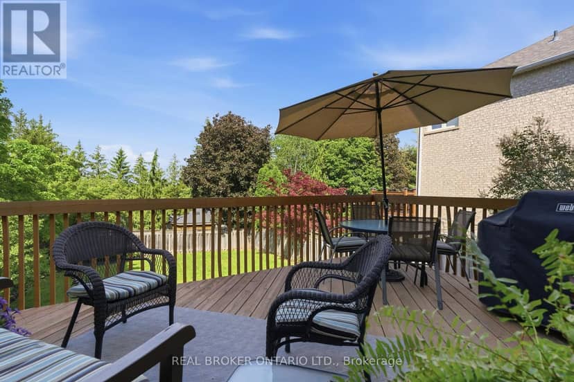 2205 Shaftesbury Court — photo 18 of 40