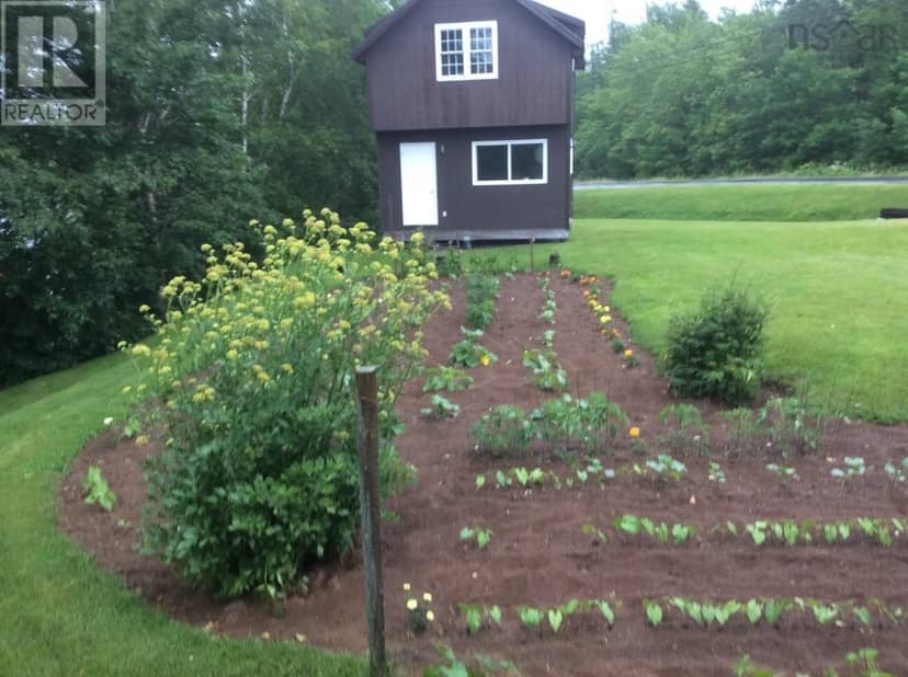 13249 Nova Scotia 7 Highway — photo 15 of 19