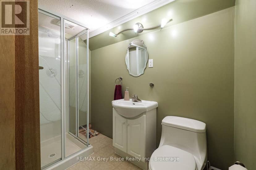 28 Elgin Street — photo 39 of 40