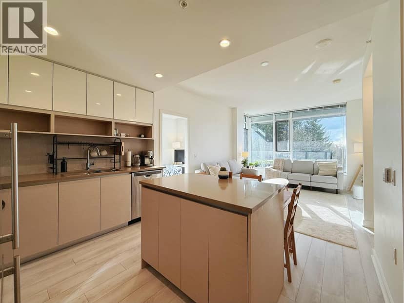 105 8850 UNIVERSITY CRESCENT, Burnaby, photo 3