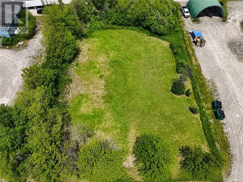 LT 34 VANKOUGHNET Street, Little Current, photo 3