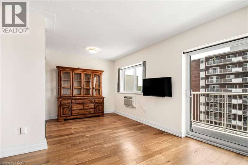 8 WOODMAN Drive S Unit# 507 — photo 11 of 25