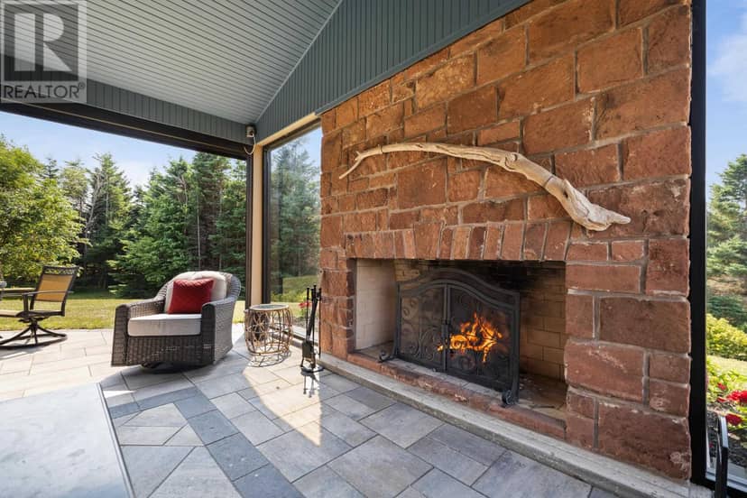 131 Bayview Drive — photo 33 of 40