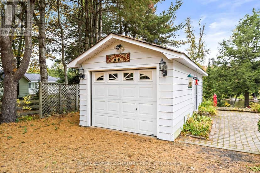 1047 Lagoon Road, Highlands East, photo 4