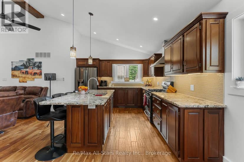 728 Galway Road — photo 10 of 40