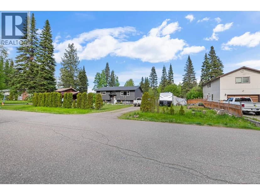 8274 SPARROW ROAD, Prince George