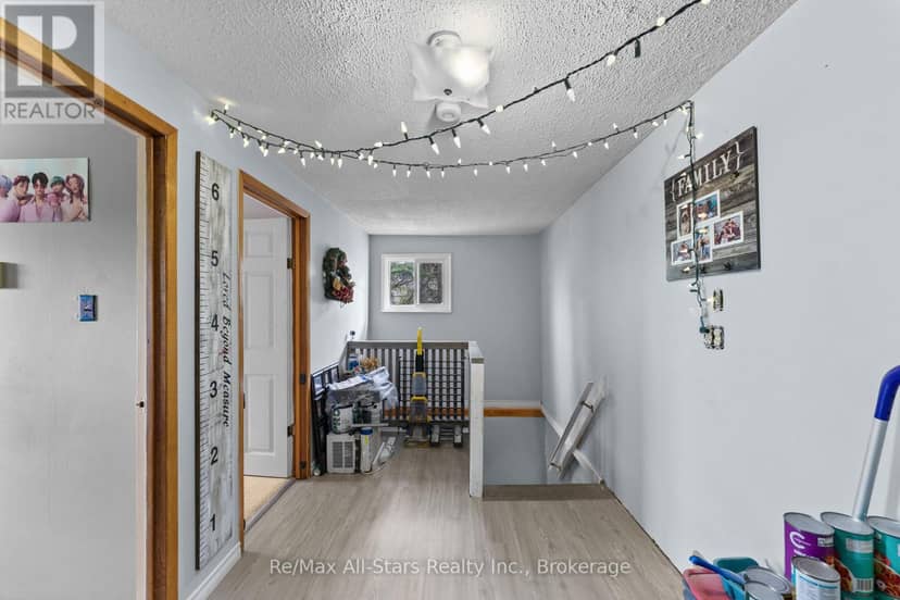 13 Eva Street — photo 20 of 40