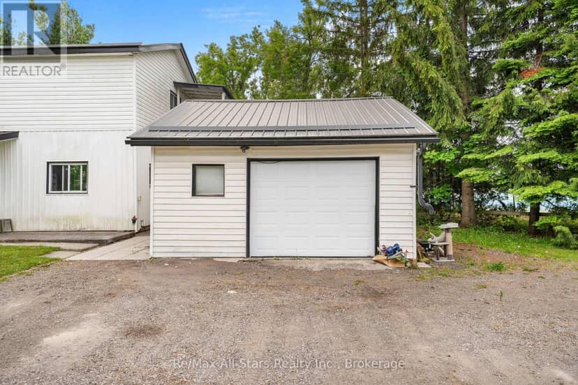 13 Eva Street — photo 35 of 40