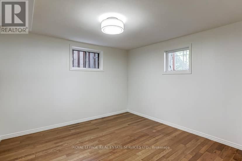 38 Jellicoe Avenue — photo 30 of 40