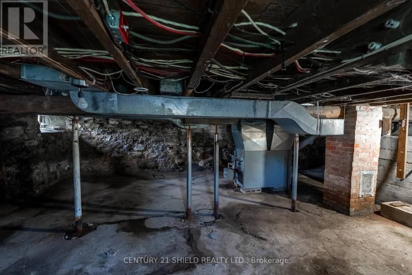 18491 Hughie Munro Street — photo 19 of 25
