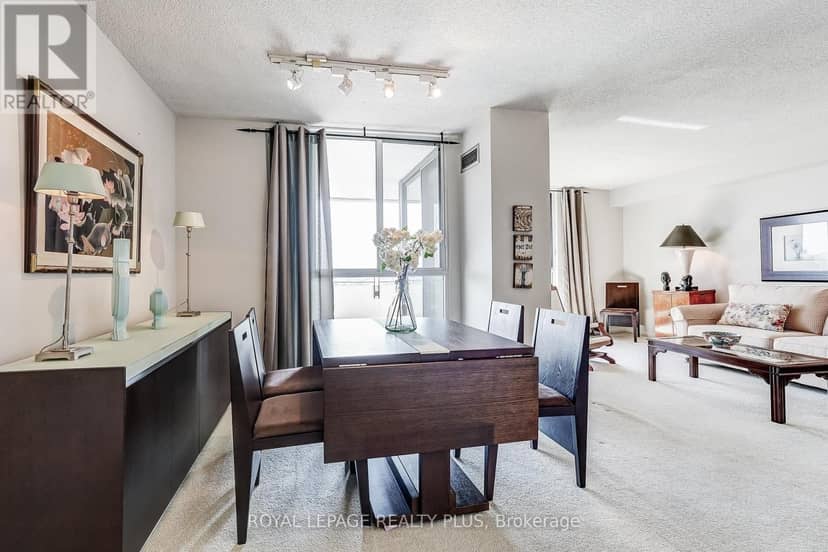 906 - 1320 Mississauga Valley Boulevard — photo 12 of 39