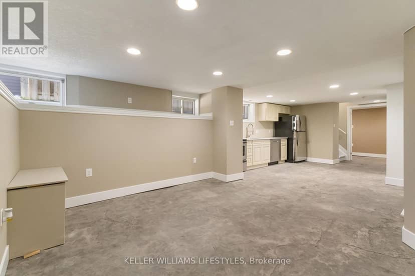 79 Beaconsfield Avenue — photo 40 of 40