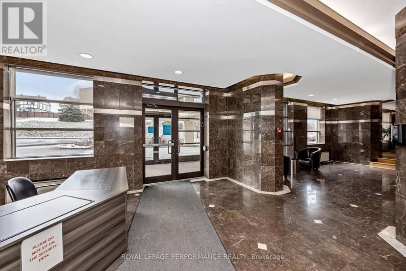 1512 - 2760 Carousel Crescent, Ottawa, photo 2