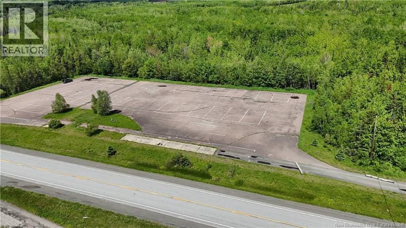 Lot 21-1, 21-2 Route 106 — photo 1 of 9