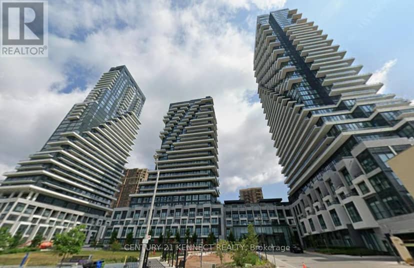 706 - 30 Inn On The Park Drive, Toronto