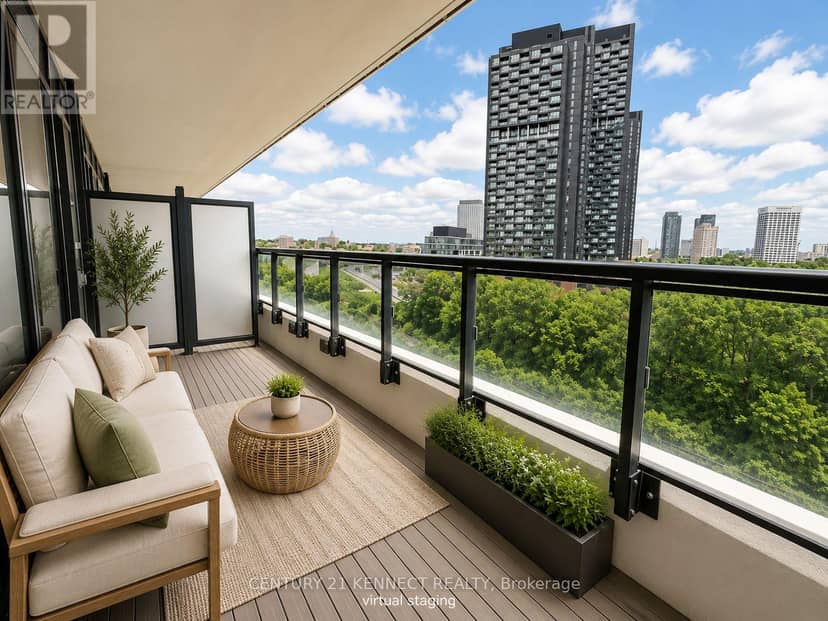 706 - 30 Inn On The Park Drive, Toronto, photo 8