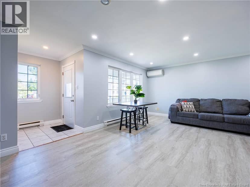 72 Martindale Drive — photo 7 of 34