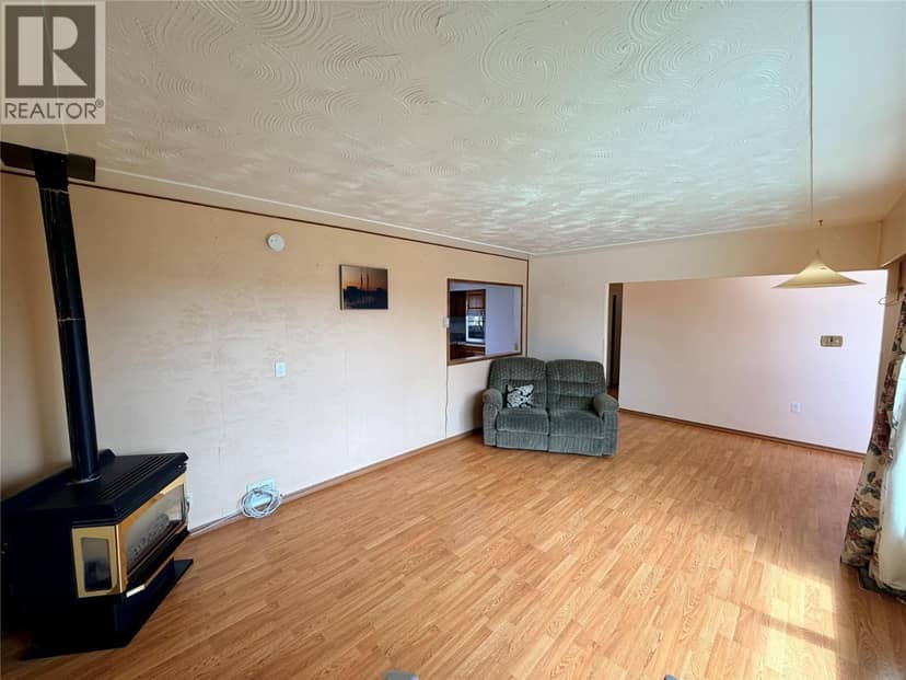 1008 95 Avenue, Dawson Creek, photo 4