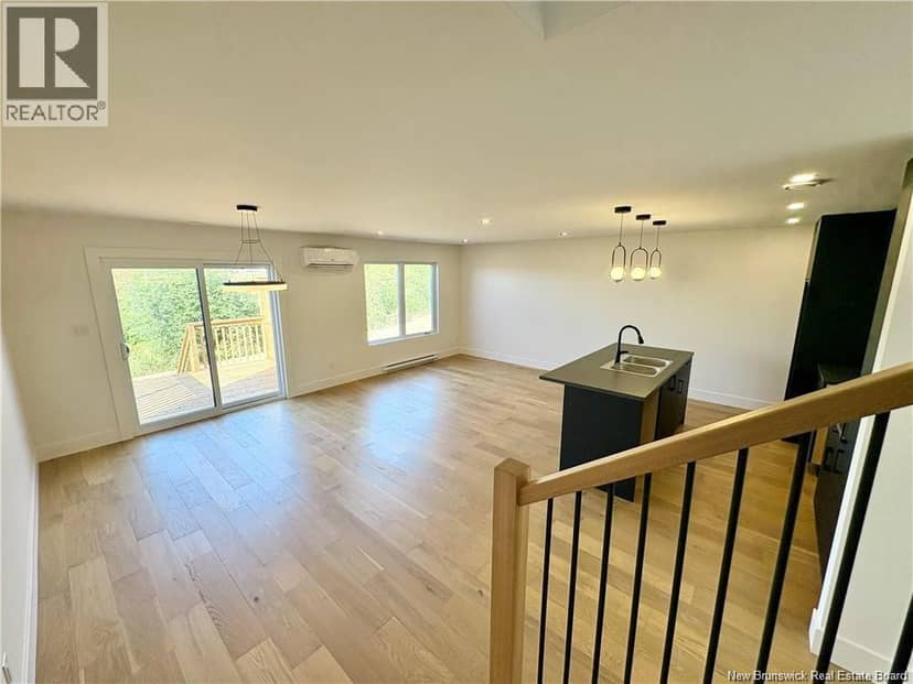 1024 Elmwood Drive — photo 17 of 37