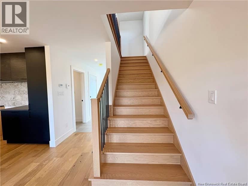 1026 Elmwood Drive — photo 16 of 37